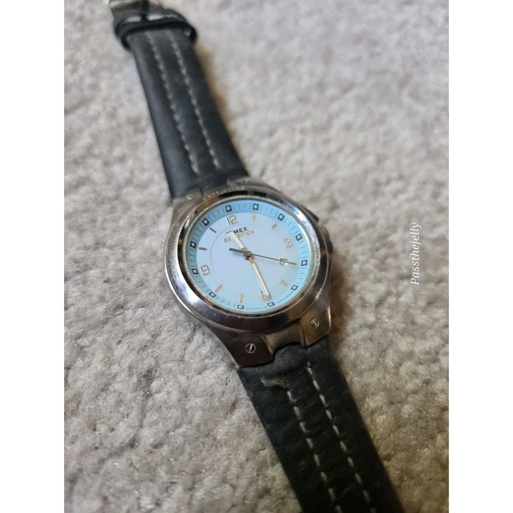 Timex Watch Mens Blue Dial Date Quartz Field Watch Black Leather Strap vtg